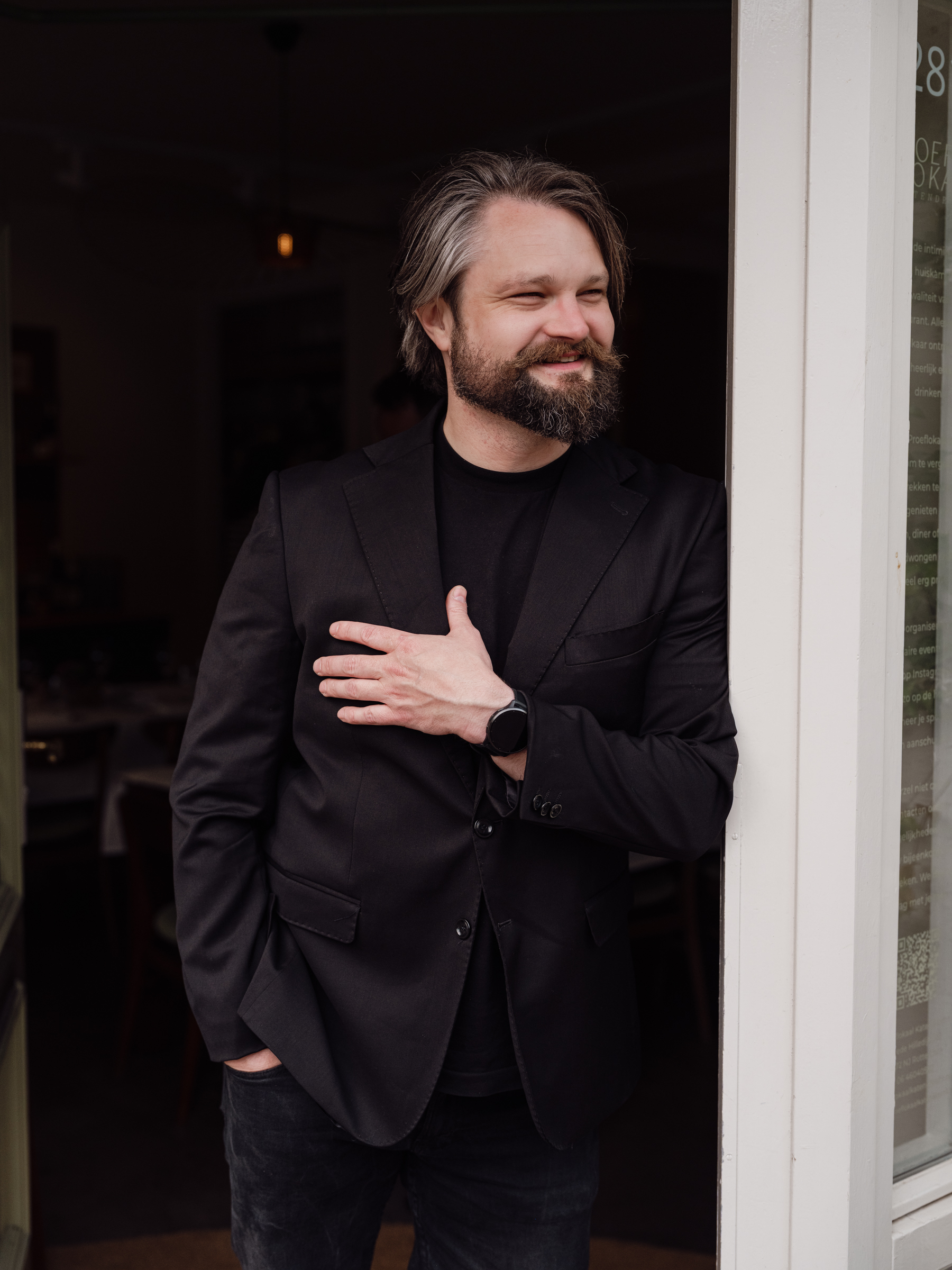 Aragorn - doorway portrait